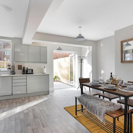 Spacious 3 Bed House, Netflix, Garden, Parking Southampton Exterior photo