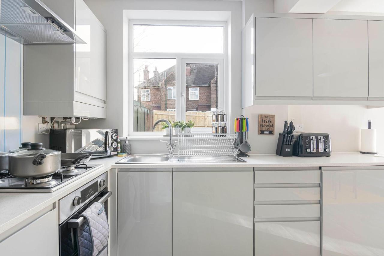 Spacious 3 Bed House, Netflix, Garden, Parking Southampton Exterior photo