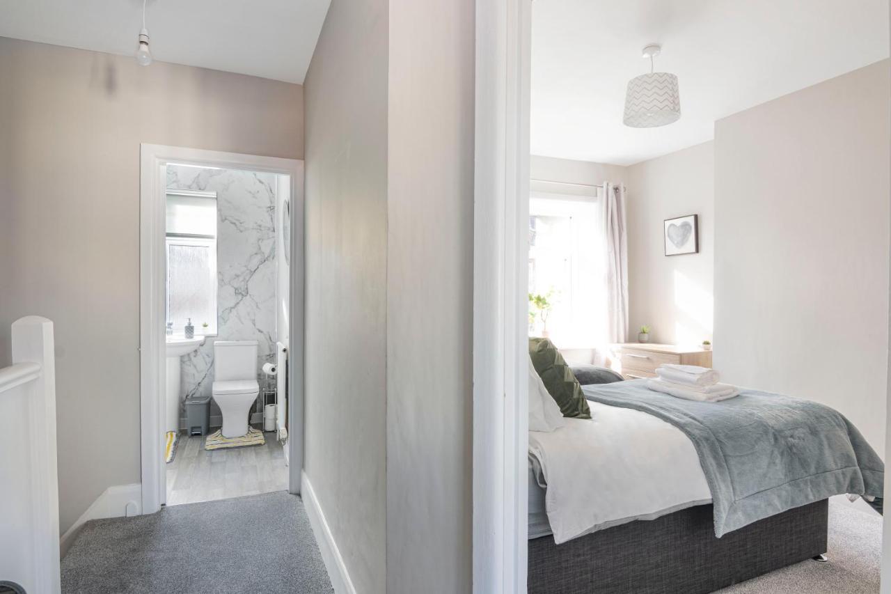 Spacious 3 Bed House, Netflix, Garden, Parking Southampton Exterior photo